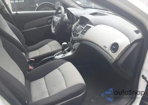 2014 Chevrolet Cruze Ls Auto z USA, uszkodzony, nr VIN 1G1PA5SG3E7174641